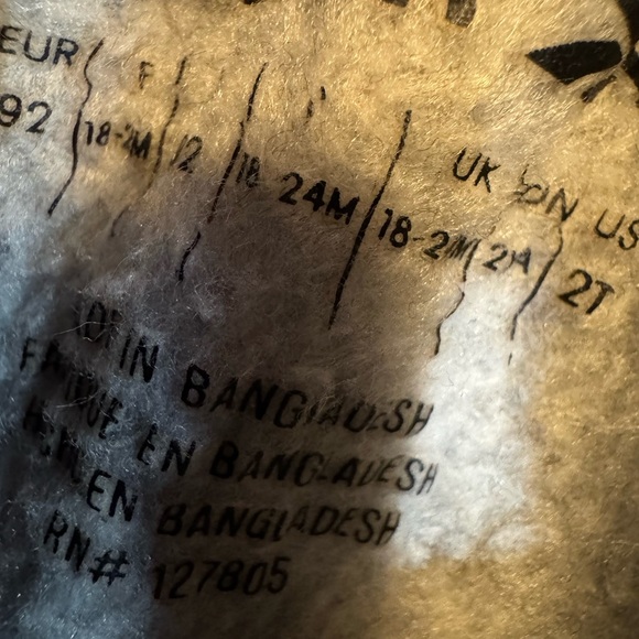 Stylish Four Outfit Bundle 18-24months(2T) - Picture 16 of 16